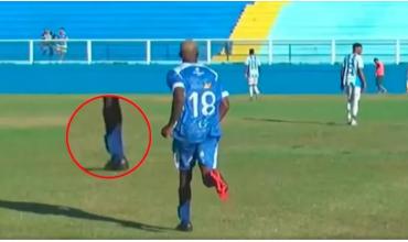 El increíble caso del futbolista que juega con tobillera electrónica y podría ser campeón en Brasil: por qué estuvo preso