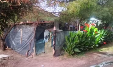 Allanan tres domicilios en el barrio Futuro I y detienen a un sospechoso por robo calificado