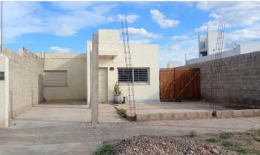 Abogado de la mujer desalojada en Chamical: "Ella estaba adeudando la cuota, pero si fuera por eso tendrían que desalojar el 80 a 90 por ciento de las viviendas"