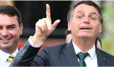 Flávio, el hijo mayor de Jair Bolsonaro, anunció que su padre lo designó como su sucesor político y se prepara para ser candidato a presidente