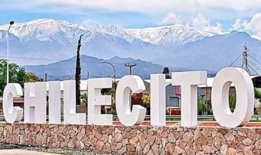 Bomberos sofocaron el incendio de una garrafa en pleno centro de Chilecito