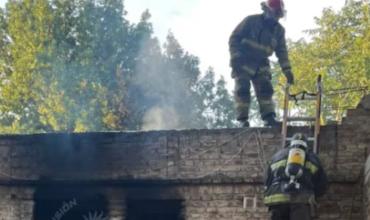 Brutal crimen en Neuquén: almorzó con dos amigos en una iglesia, volvió a su casa y lo quemaron vivo