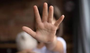 Abusó de tres de sus hijas y fue condenado a 12 años de prisión