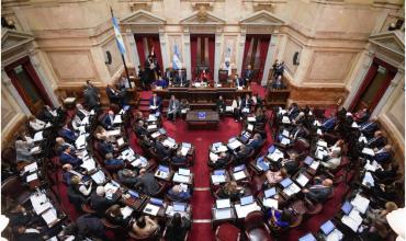 El Gobierno rechaza las críticas de la oposición e insistirá en tratar la reforma laboral en el Senado