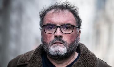 Francia: condenaron a perpetua al “Doctor Muerte”, el anestesista que envenenó a 30 pacientes y mató a 12