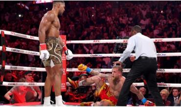 Anthony Joshua noqueó a Jake Paul y le rompió la mandíbula