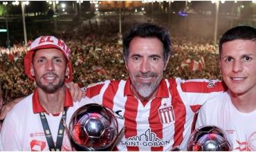 José Sosa y una dedicatoria especial por Estudiantes campeón del Trofeo de Campeones: “Ojalá Bilardo pueda entender lo que acabamos de hacer”