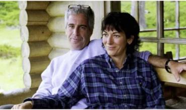 Revelan el aberrante modus operandi de la ex de Jeffrey Epstein para manipular a las víctimas adolescentes