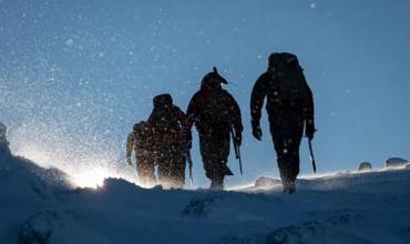 Veteranos argentinos y británicos de Malvinas subirán juntos el Aconcagua como símbolo de paz