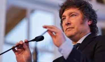 Javier Milei defendió el refinanciamiento de la deuda: “Erraron otra vez”