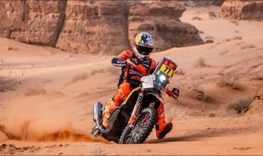Rally Dakar: Benavides perdió el liderazgo en motos y todo se define en la última etapa