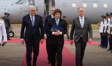 Milei se diferenció de sus pares y evitó aplaudir el reconocimiento a Lula da Silva