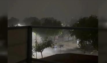 Un violento temporal de granizo y viento causó destrozos y apagones en Mendoza