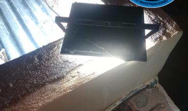 Aclararon un presunto hecho delictivo y recuperaron un reflector en un establecimiento educativo