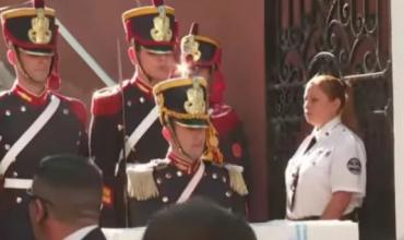 Comenzó el traslado del sable corvo de San Martín hacia el Regimiento de Granaderos