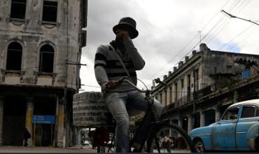 Cuba le comunicó a las aerolíneas que en 24 horas se queda sin combustible para aviones