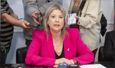 Monteoliva amenazó con endurecer controles en marchas: revisión de mochilas y banderas, bajo estudio