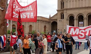 En el marco del paro, el MST marchó en Plaza 25 de Mayo contra la reforma laboral