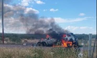 Se incendió un automóvil en Anjullón y sufrió daños totales