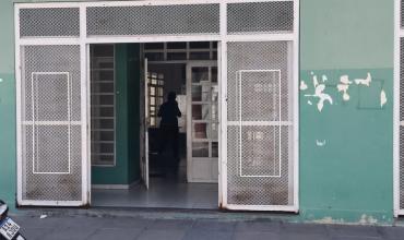 Investigan un desorden frente a una salita del barrio Islas Malvinas