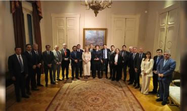 Pulseada interna: las dos posturas dentro del Gobierno con respecto a los aliados