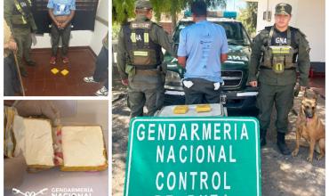 Detienen en La Rioja a un pasajero de ómnibus con más de un kilo de cocaína adosado al cuerpo