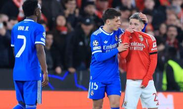 La sanción que pidió el presidente de la FIFA para los futbolistas que se tapen la boca tras el caso de presunto racismo contra Prestianni