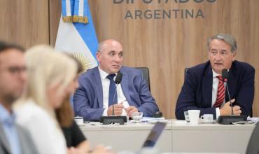 Reforma de la Ley de Glaciares: el Gobierno convoca a audiencias mientras crecen las críticas de la oposición