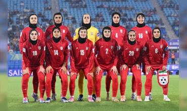 Trump afirmó que Australia dará asilo a jugadoras iraníes que no cantaron el himno del régimen