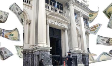Por qué bajaron las reservas si el Banco Central sigue compra dólares