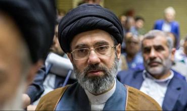 Estados Unidos afirma que el líder supremo de Irán está "herido, desfigurado y escondido"