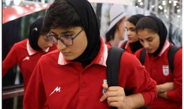 Otras tres futbolistas iraníes renunciaron al asilo en Australia y regresaron a su país: “Están siendo fuertemente intimidadas”