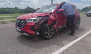 Capital: perdió el control del auto y chocó contra un poste en avenida Ramírez de Velasco