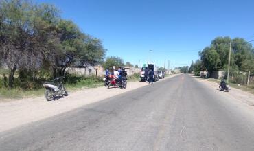 Motociclista sufrió una caída en Chilecito y resultó con lesiones leves