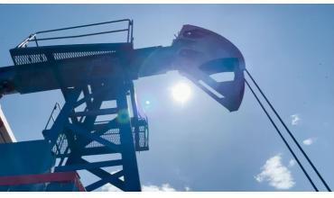 El petróleo cae casi 10% luego de que Trump pospusiera el plazo del ultimátum que había dado a Irán