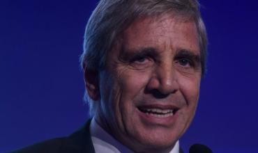 Con nuevos funcionarios, Caputo recibió a empresas de consumo masivo y prometió “flexibilidad” a inversores