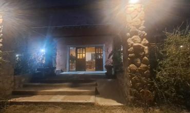 Robaron en un hotel de Chilecito: rompieron una puerta y se llevaron varios elementos