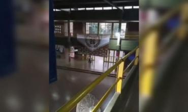 Crimen en una escuela de Santa Fe: pese a la nueva Ley Penal Juvenil, el chico no va a ser juzgado