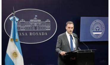 Complicado por las causas judiciales, Manuel Adorni canceló su conferencia de prensa