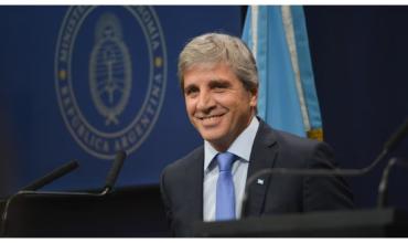 Luis Caputo reconoció que la inflación de marzo puede ser más alta de lo esperado por el aumento de la nafta