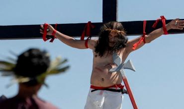 Viernes Santo: el papa León XIV cargará la cruz durante todo el Vía Crucis en el Coliseo