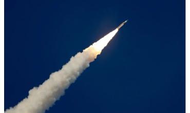 Artemis II se encuentra a mitad de camino de su viaje a la Luna