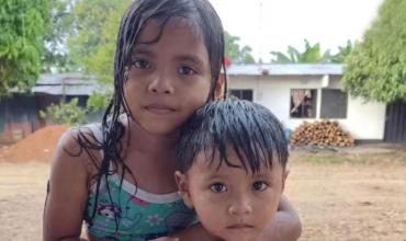 Dos hermanos de 8 y 5 años murieron atrapados en un freezer cuando jugaban a las escondidas