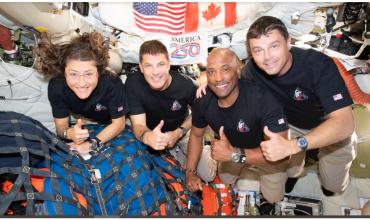 Qué cambios sufrirá el cuerpo de los astronautas de Artemis II tras regresar a la Tierra