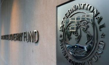 El FMI recortó las previsiones de crecimiento y elevó las de inflación para la Argentina