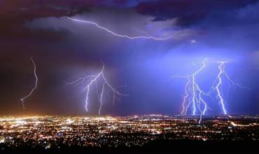 Se viene una tormenta con actividad eléctrica, granizo, vientos de 90km/h y 180mm de lluvias
