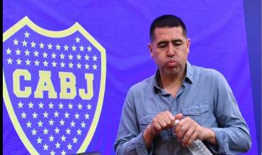 Los dos arqueros de Europa que Riquelme sueña con traer a Boca en el Mercado de Pases 2026