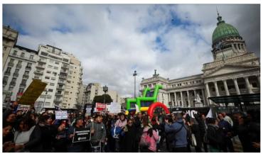 El Gobierno envió una nueva Ley de Discapacidad: reempadronamiento obligatorio y eliminación de beneficios