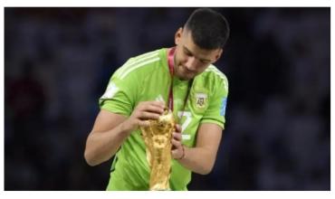 Otro campeón del mundo analiza volver al club que lo vio nacer: Rulli apunta a Estudiantes post Mundial