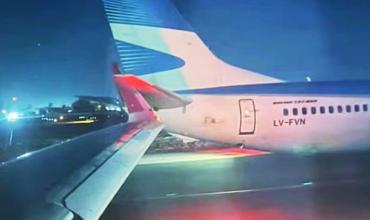 Incidente en el aeropuerto de Santiago de Chile entre avión de Aerolíneas Argentinas y Latam